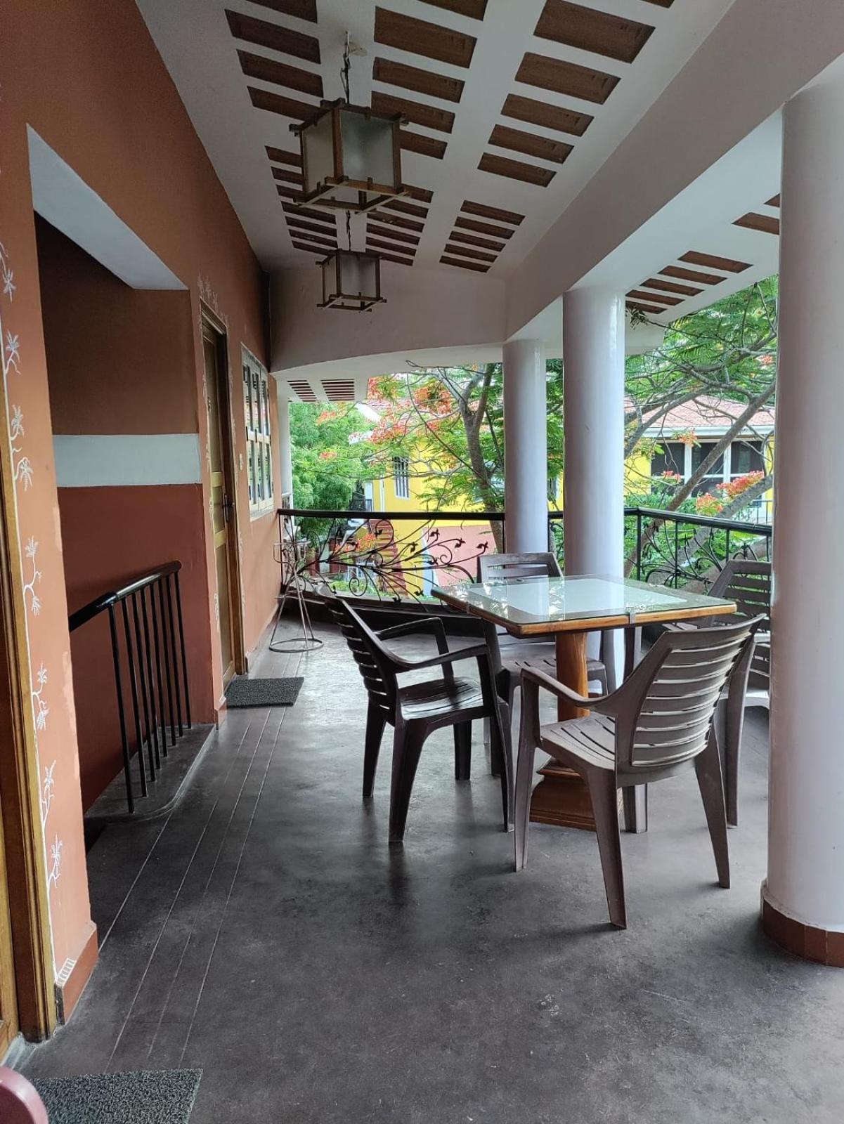 Inn Pondiville Forest Retreat Пондичерри Экстерьер фото