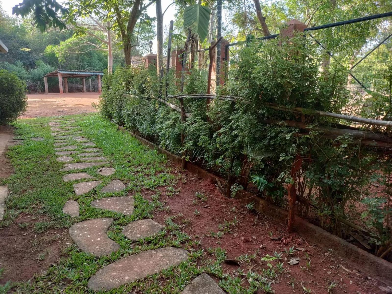 Inn Pondiville Forest Retreat Пондичерри Экстерьер фото