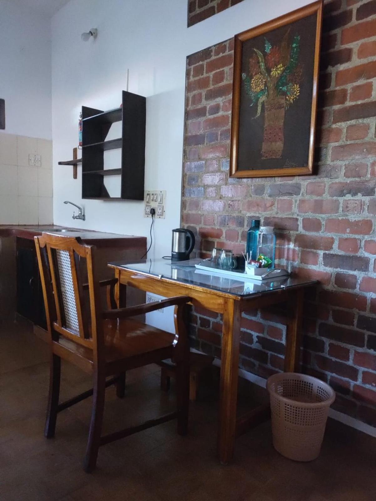 Inn Pondiville Forest Retreat Пондичерри Экстерьер фото